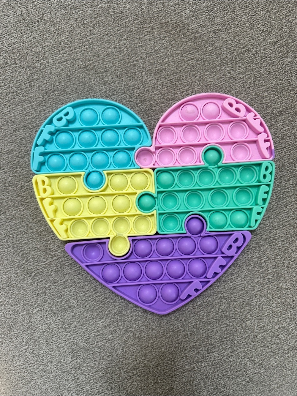 Heart-Shaped Puzzle Pop-It Sensory Toy - Pastel Multi